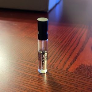 Tom Ford Oud Wood Eau de Parfum - .07 oz. Spray Sample